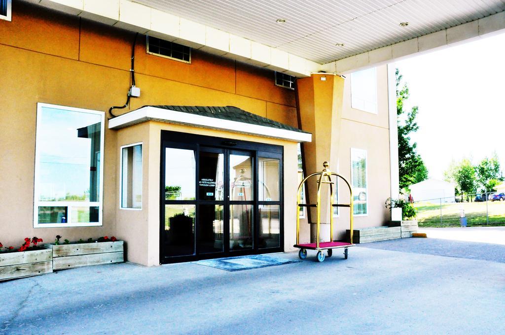 Lone Star Hotel North Battleford Dış mekan fotoğraf